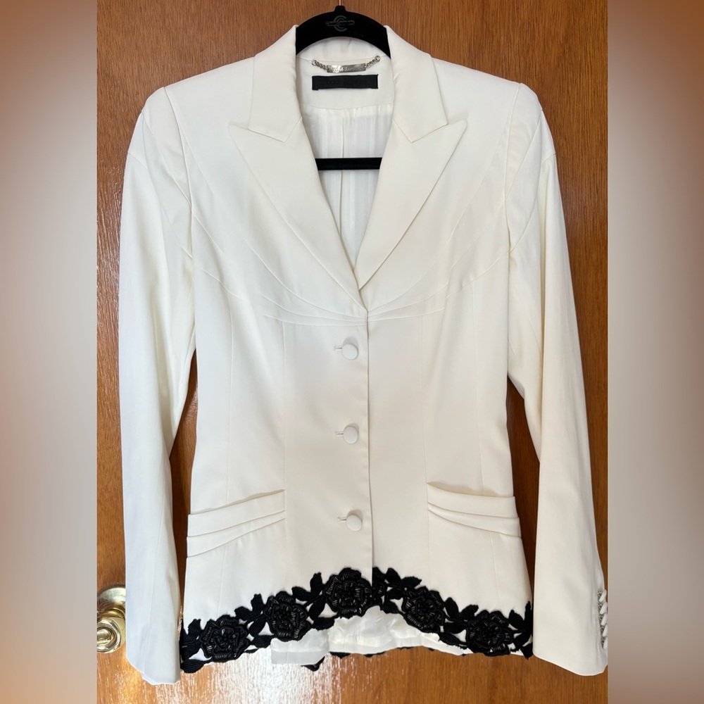 Yigal Azrouel Cream Blazer with Black Floral Trim